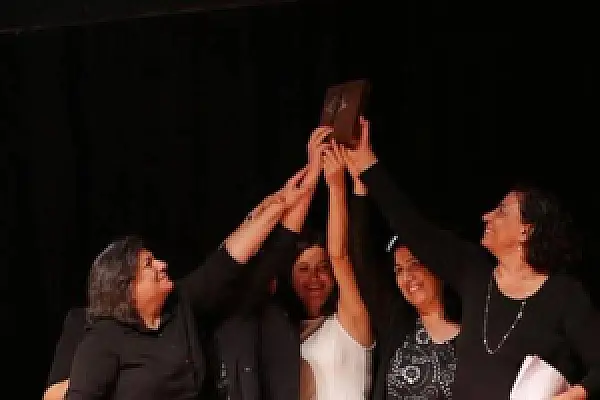Hrant Dink Award Goes to Women Rights Defenders 