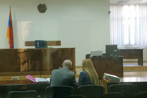 Адвокат: За исчезновением ребенка стоят главврач и генпрокуратура Армении