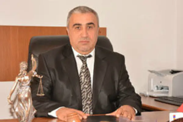 Կաշառքի համար դատավորը դատապարտվեց 7, իսկ փաստաբանը՝ 2 տարի ազատազրկման