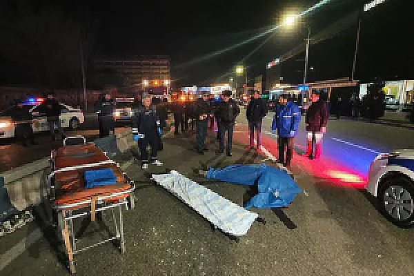 Очередной наезд на уборщиков улиц в Ереване: есть жертва