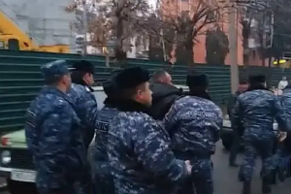 NK Police Disrupts the Protest Demanding Resignations 