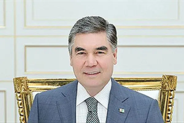Թուրքմենստանում տղամարդիկ պետք է նմանվեն առաջնորդին