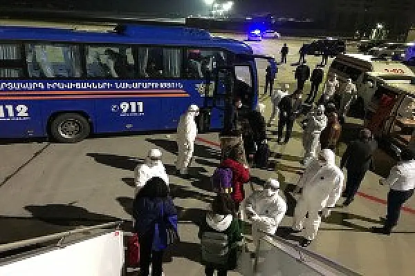 «Вот вам и Никол!». Рассказ изолированных в Дилижане