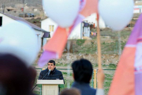 Հանուն ԼՂՀ նախագահի թեկնածուի գյուղապետը մարդ էր փնտրում՝ ոտքերը ջարդի․ Ու գտավ