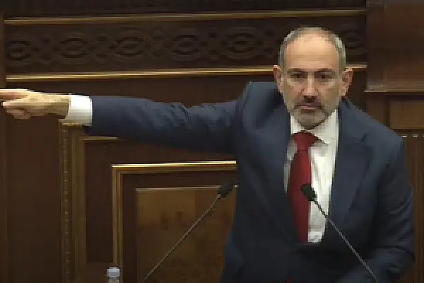 «Сегодня мы проиграли». Премьер осудил инцидент в парламенте Армении