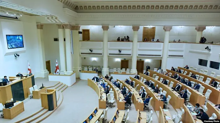 Վրաստանի խորհրդարանը կընտրվի խառը համակարգով