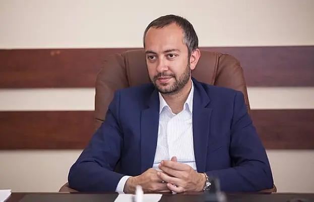 «Երկաթ-բետոնյա տրամաբանություն»՝ վարչապետի աշխատակազմի ղեկավարի պատասխանում