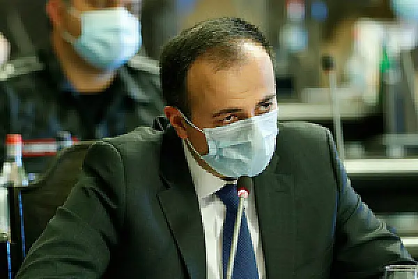 COVID-19 Continues to Surge in Armenia, Government Takes hold of Management of Private Hospitals