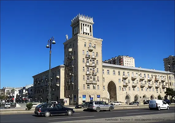 День бакинцев: вне зависимости от религиозной или национальной принадлежности