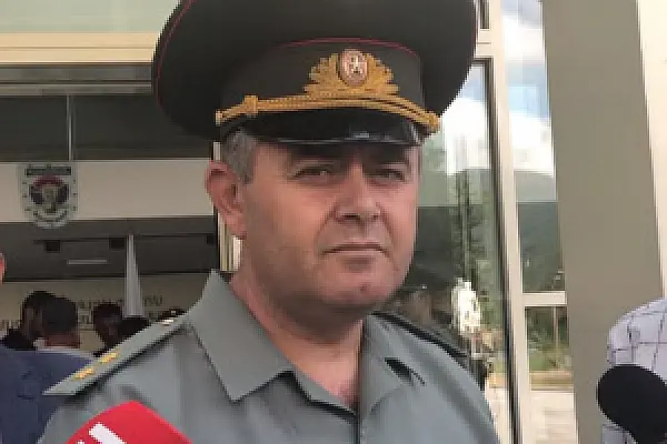 Уволенный за свадьбу сына в условиях пандемии армянский генерал получил новую должность