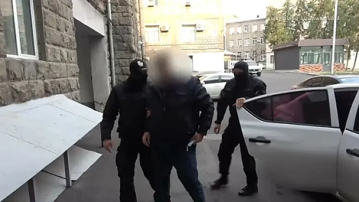 Служба нацбезопасности спасла Пашиняна от участи спикера парламента