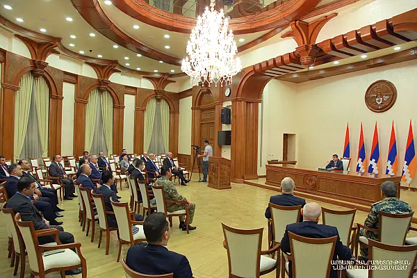Արցախում լուծարեցին «ռազմահայրենասիրությունը» և պաշտոն տվեցին ընդդիմադիրին