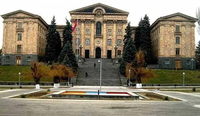 ԿԸՀ-ն հրապարակել է ինքնաբացարկ հայտնած թեկնածուների անունները
