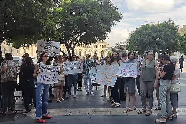 «Закроют институт или снесут здание?». Ереванские химики видят угрозу в новостройке
