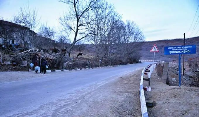 Баку перекрыл часть дороги Горис-Капан в ответ на опровергнутое закалывание штыком пограничника