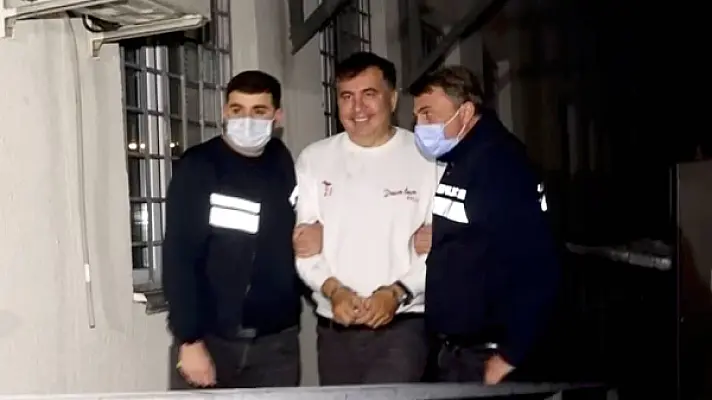 Партия задержанного Саакашвили заняла второе место на выборах