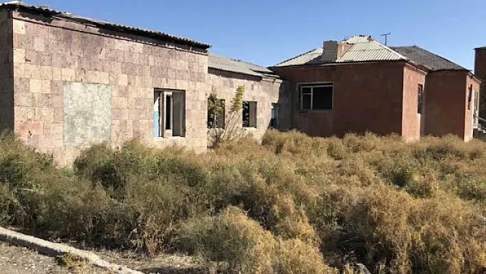 ՊՆ պաշտոնյաները իրենցով են արել «չփոխանցվող հողերը»