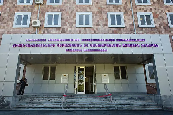 «Բուրգըրի» և «Պանդոկ Երևան»-ից օգտվելուց հետո՝ «աղիքային վարակ»