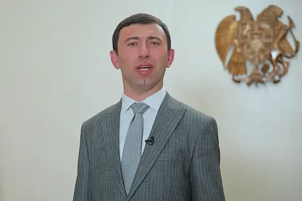 Полицейский шантаж, сын фидаи. «Гражданский договор» захватил Талин