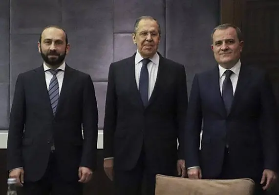 Դիտորդներ, պայմանագրային տարրեր և այլն․ Աստանայում հանդիպել են ԱԳՆ-ները