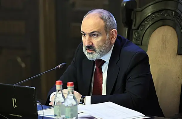 Азербайджан и Карабах должны начать диалог