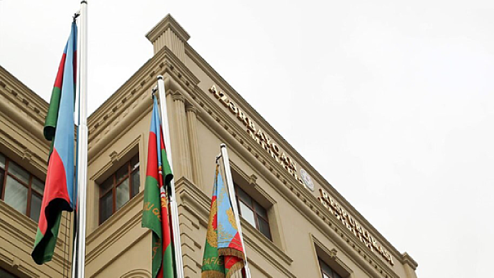 Ադրբեջանը սպառնում է «զինաթափել» Արցախը