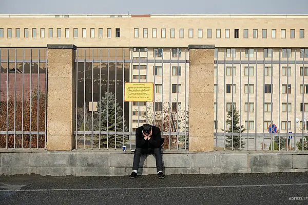 Алиев демонстрирует силу, есть раненые. Ситуация в Карабахе усугубилась