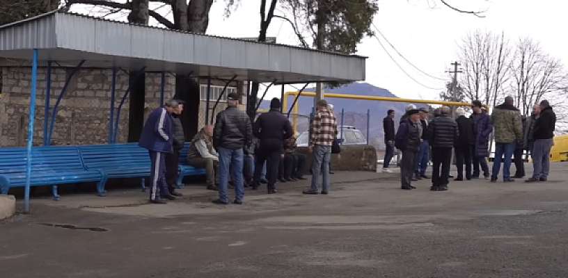 Կարմիրով մերոնք են, կանաչով՝ իրանց դիրքերը․ ավել ու պակաս հողերի մասին