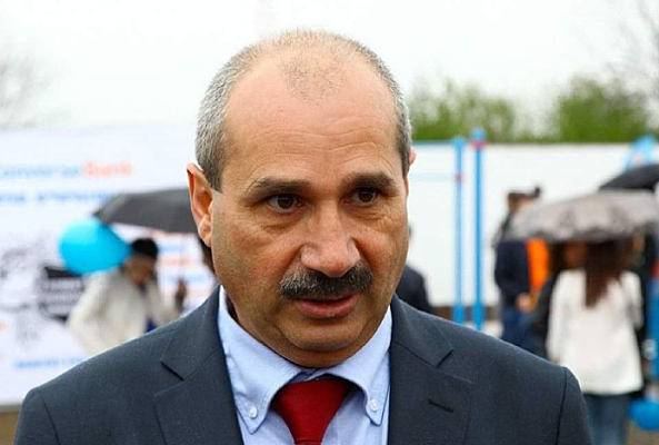 Արցախում մնացած պաշտոնյան Հայաստան է եկել և կալանավորվել․ լրագրողի «ցուցումներից» մինչև քրգործ