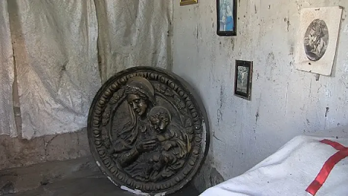 Սրբի տուն․ չկնքված լրագրողների ռեպորտաժ