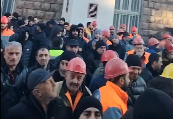 Участникам забастовки в Каджаране угрожает даже Профсоюз
