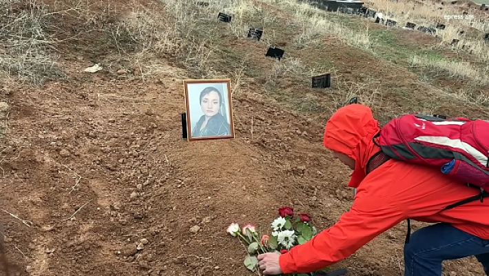 Айшат Баймурадову похоронили спустя 5 месяцев после убийства