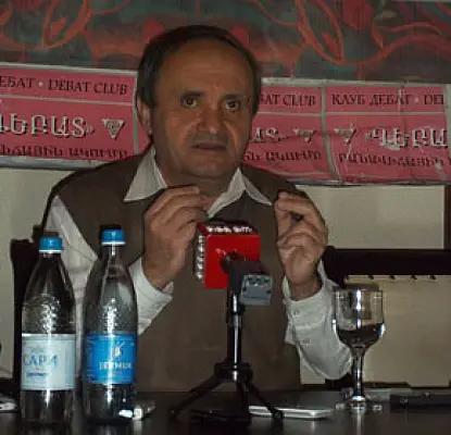 Երբ կովին, փղին, այծին խաչում են. Հայաստանն ու ունիվերսալ մարդը՝ ըստ Աշոտ Մանուչարյանի (ՏԵՍԱՆՅՈՒԹ)