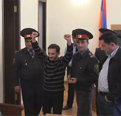 Армянского политзаключенного выпустили из зала суда