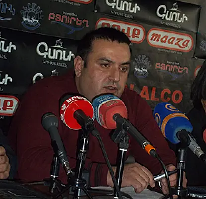 Բողոքող բնակիչները ներկայացան կառուցապատողի ասուլիսին. պատիվ են պահանջելու (ՏԵՍԱՆՅՈՒԹ)