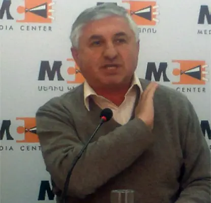Law on Military Service Amended for Oligarchs' Children: Former Education Minister