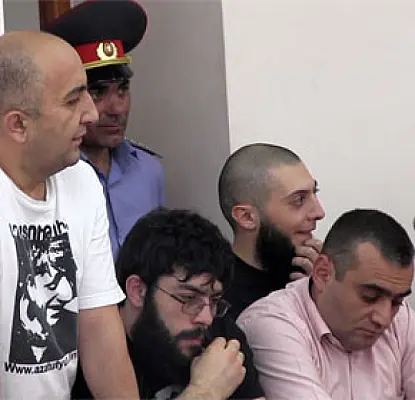 «Մեղավոր ենք սրտացավ քաղաքացի լինելու մեջ»․ Շանթն ու ընկերները մեղադրանքը չեն ընդունում