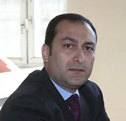 Իրավապաշտպանն ասել է՝ ինչու Սահմանադրության օրը Հայաստանում իրականում տոն չէ