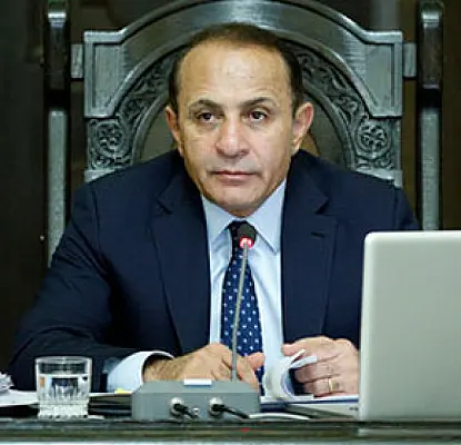 Ծառայությունից տարկետումը չի կարող հանվել երկու պատգամավորի առաջարկով․ վարչապետ