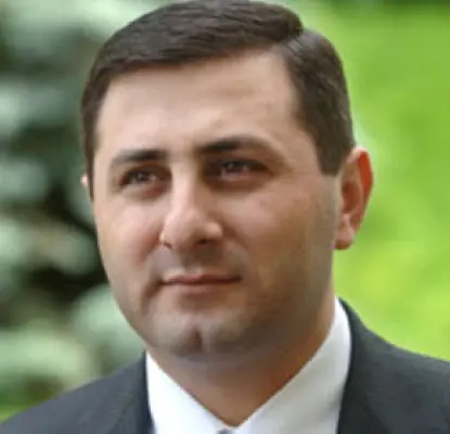 Армянский депутат хочет запретить букмекеров. Пресса писала о совершаемых им ставках