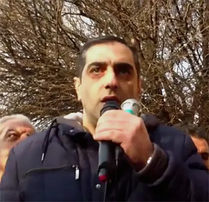 Ձեռներեցներն ակցիա են անելու ամեն օր․ Գյումրիում նույնպես բողոքում են (ՏԵՍԱՆՅՈՒԹ)
