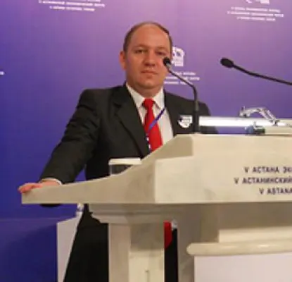 «Ես ձեզ ատչոտ չեմ տալու»․ ինչո՞ւ են աշխատանքից ազատել տնտեսագետին․ «Հրապարակ»