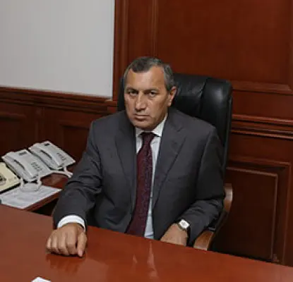 Գորիսում կրակել են Սուրիկ Խաչատրյանի մեքենայի ուղղությամբ. ոստիկանություն