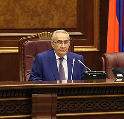 Երեկ ԱԺ նախագահը դեմ էր ուղիղ եթերին․ այսօր այն կազմակերպվում է «Գալուստ Սահակյանի հորդորով»