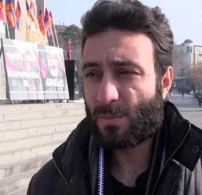 Задержанный участник сидячей забастовки в Ереване утверждает, что подвергся насилию