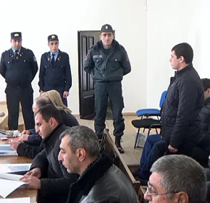 В каком случае было бы предотвращено убийство в ереванском воен.институте, знает отец курсанта