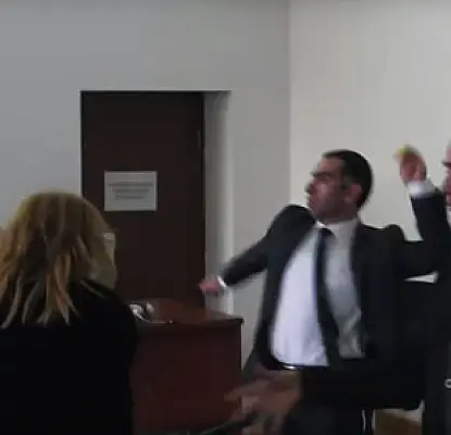 Scuffle at Lori Court as Defendant Refuses to 'Serve for Someone Else'