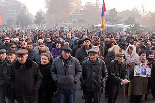 Մարտի 1-ի տարելիցը․ հավաք՝ Ազատության հրապարակում, երթ՝ դեպի Մյասնիկյանի արձան