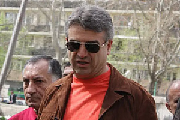 Հանրապետականը կրկին սպառնում է