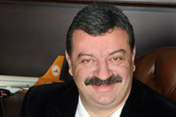 Михаил Багдасаров отказывается выплачивать долги «Армавиа»